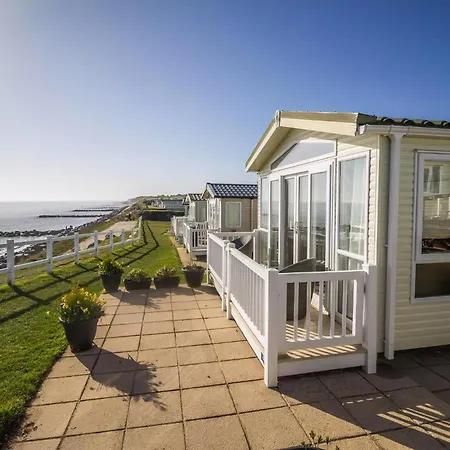 Stunning Caravan With Full Sea Views At Hopton Haven Ref 80044S Great Yarmouth Exterior photo