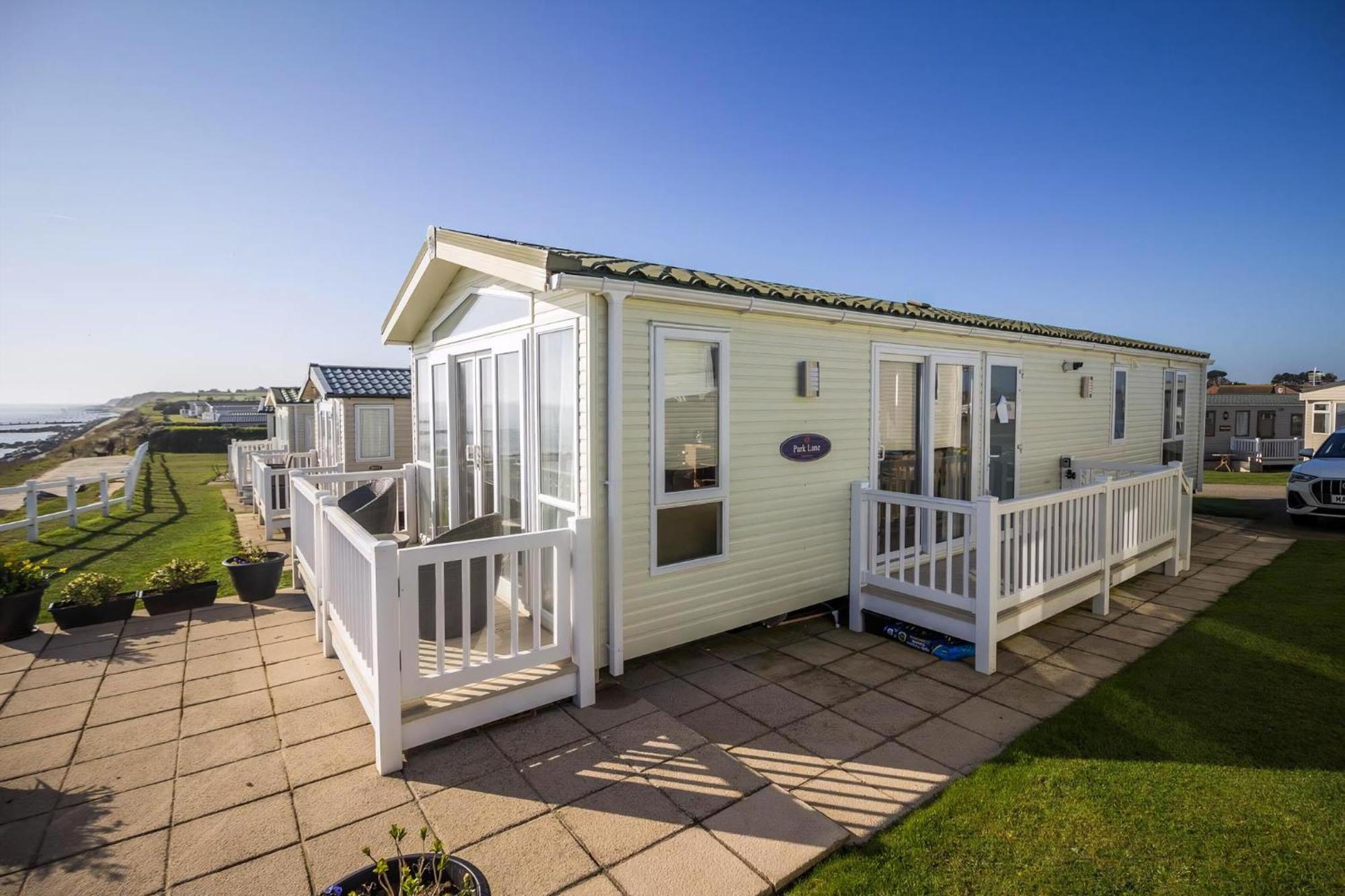 Campsite Stunning Caravan With Full Sea Views At Hopton Haven Ref 80044s *